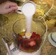 strawberry ice cream 02.jpg